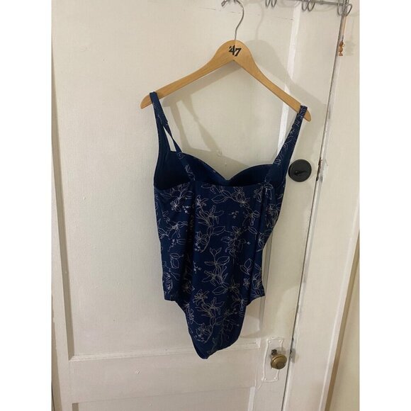 NipTuck Swim Women's One Piece Navy Blue Silver Floral Swim Suit - 12 - Picture 4 of 14